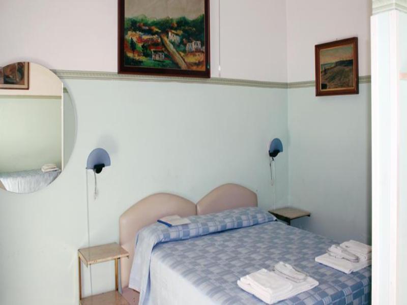 Alessandro A San Pietro Best Bed Rome Exterior photo