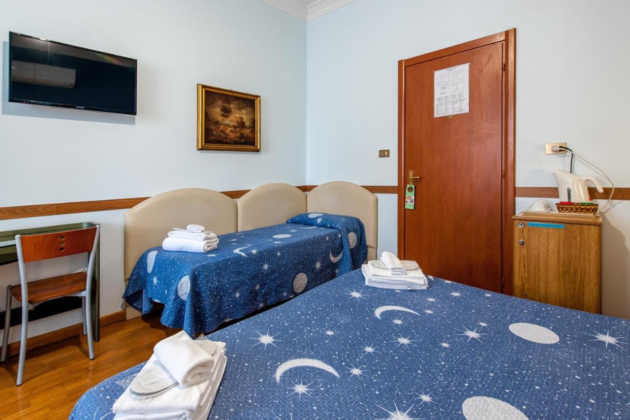 Alessandro A San Pietro Best Bed Rome Exterior photo